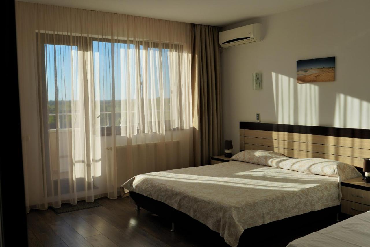 Indeep Club Hotell Cumpăna Eksteriør bilde