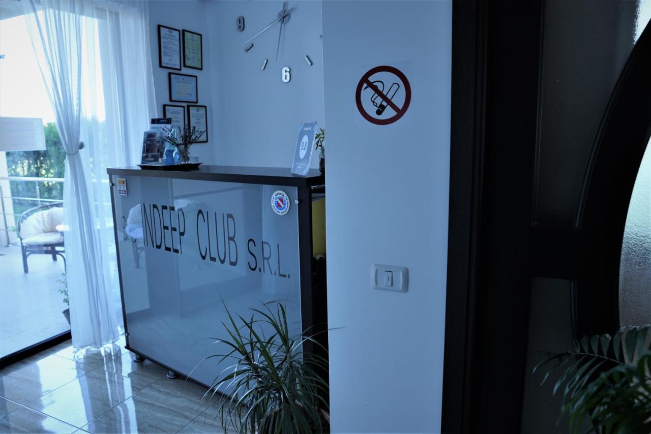 Indeep Club Hotell Cumpăna Eksteriør bilde